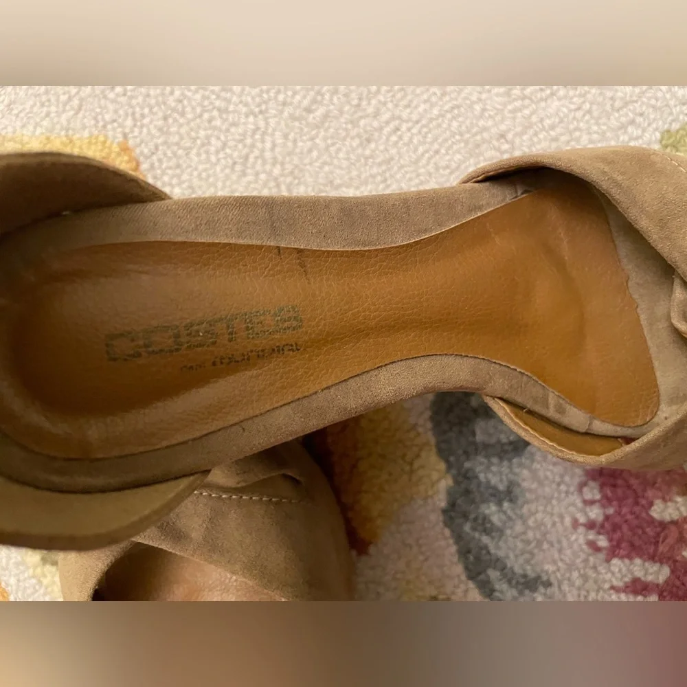 Women’s size 36 (US 6) vegan suede platform sandal Costes brand